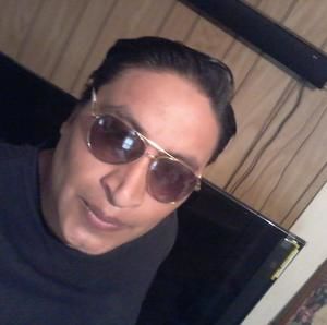 Meet your Posher, Marco